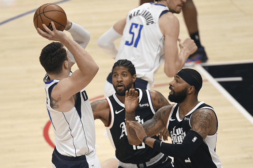 转折点夏洛特黄蜂调整名单詹姆斯爆冷击败RNG，窗口期北京国安备战NBA常规赛看傻球迷的简单介绍